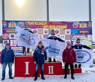 Победный пьедестал гонщиков "Газпром добыча Уренгой"