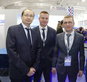 Представители ООО «Газпром добыча Уренгой» на межрегиональной специализированной выставке «Газ. Нефть. Новые технологии — Крайнему Северу»