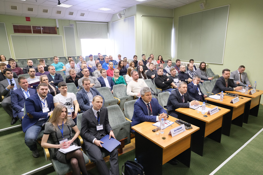 Внутренняя научно-практическая конференция молодых сотрудников из структурных подразделений Общества «Газпром добыча Уренгой»