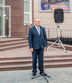 Начальник отдела кадров и трудовых отношений Иван Забаев