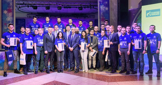 Участники научно-рационализаторского конкурса «Битва рацух», организованного Обществом «Газпром добыча Уренгой» и посвященного 45-летию предприятия