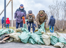 Сотрудники «Газпром добыча Уренгой» собрали около 850 кубических метров мусора