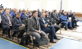 Рабочие встречи руководства ООО "Газпром добыча Уренгой" с сотрудниками способствуют успешной работе предприятия