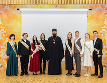 В этом году восемь участников программы «Будущее вместе — Духовное наследие» стали выпускниками Филофеевской гимназии