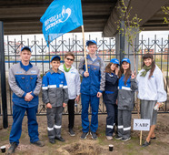 Участники проектов ООО "Газпром добыча Уренгой" и сотрудники газодобывающего предприятия с удовольствием присоединились к городскому экологическому марафону