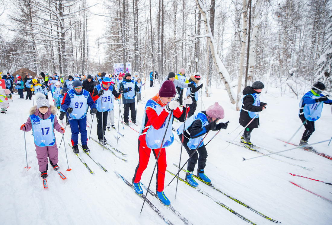 165 сотрудников Общества и членов их семей встретились в рамках проекта "Профсоюзная лыжня — бежим вместе»