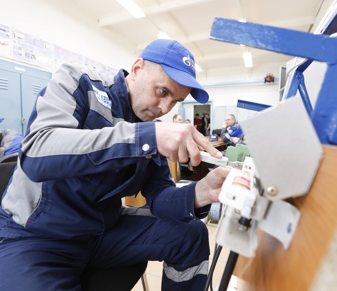 В ходе выполнения заданий участники продемонстрировали теоретические знания и практические навыки