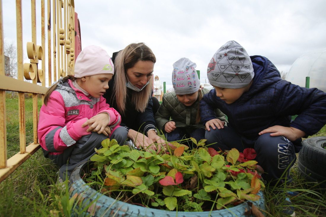 В 2020 году на средства гранта ООО «Газпром добыча Уренгой» в детском саду «Олененок» реализован проект «Теплица в нашем саду»