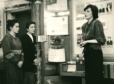 Первый директор — Таисия Бородич (на фото справа) — руководила музеем до 1996 года и собирала первую экспозицию буквально по крупицам