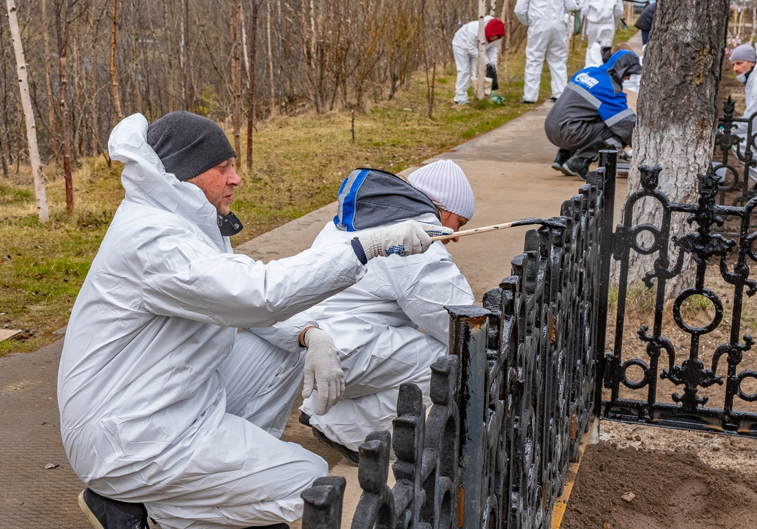 Накануне Всемирного дня окружающий среды и профессионального праздника всех защитников природы, коллектив ООО «Газпром добыча Уренгой» присоединился к Всероссийскому субботнику «Зеленая весна — 2021»