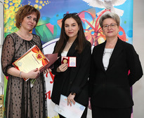 Отличница, выпускница «Газпром-класса» Елизавета Кузнецова получила золотую медаль