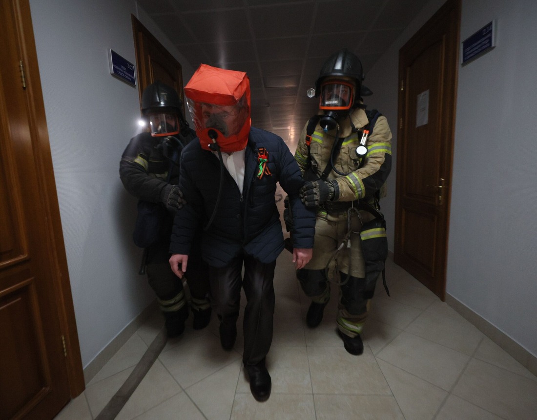 Плановая объектовая тренировка по эвакуации персонала и ликвидации условного пожара в ООО «Газпром добыча Уренгой» прошла совместно с 3 пожарно-спасательным отрядом ФПС ГПС Главного управления МЧС России по Ямало-Ненецкому автономному округу