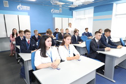 Участники проекта «Газпром-классы» — десятиклассники