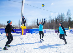 Команда «Газпром добыча Уренгой» бронзовый призер Регионального турнира по снежному волейболу
