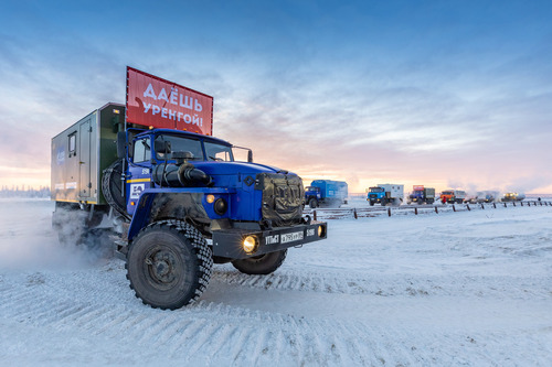 В реконструкции первого десанта участвовали водители Управления технологического транспорта и специальной техники ООО «Газпром добыча Уренгой»