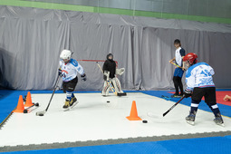 Хоккей с шайбой доступен для всех в спортивном комплексе "Факел"