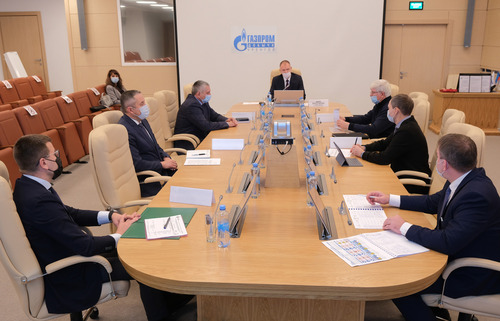 Совещание группы аудиторов с руководством ООО «Газпром добыча Уренгой»