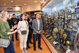 В Музее истории ООО «Газпром добыча Уренгой» участники конференции узнали много о газодобывающем предприятии и освоении Большого Уренгоя