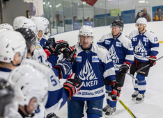 Отборочный этап Всероссийских соревнований по хоккею среди любительских команд «Ночная хоккейная лига» дивизиона «Лига мечты»